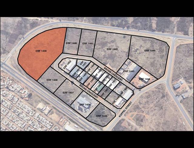 34,230M² VACANT LAND FOR SALE IN CLAYVILLE